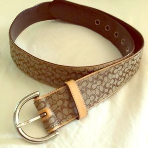 Women’s Coach Belt